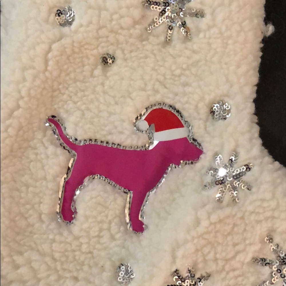 Stocking - Picture 5 of 6